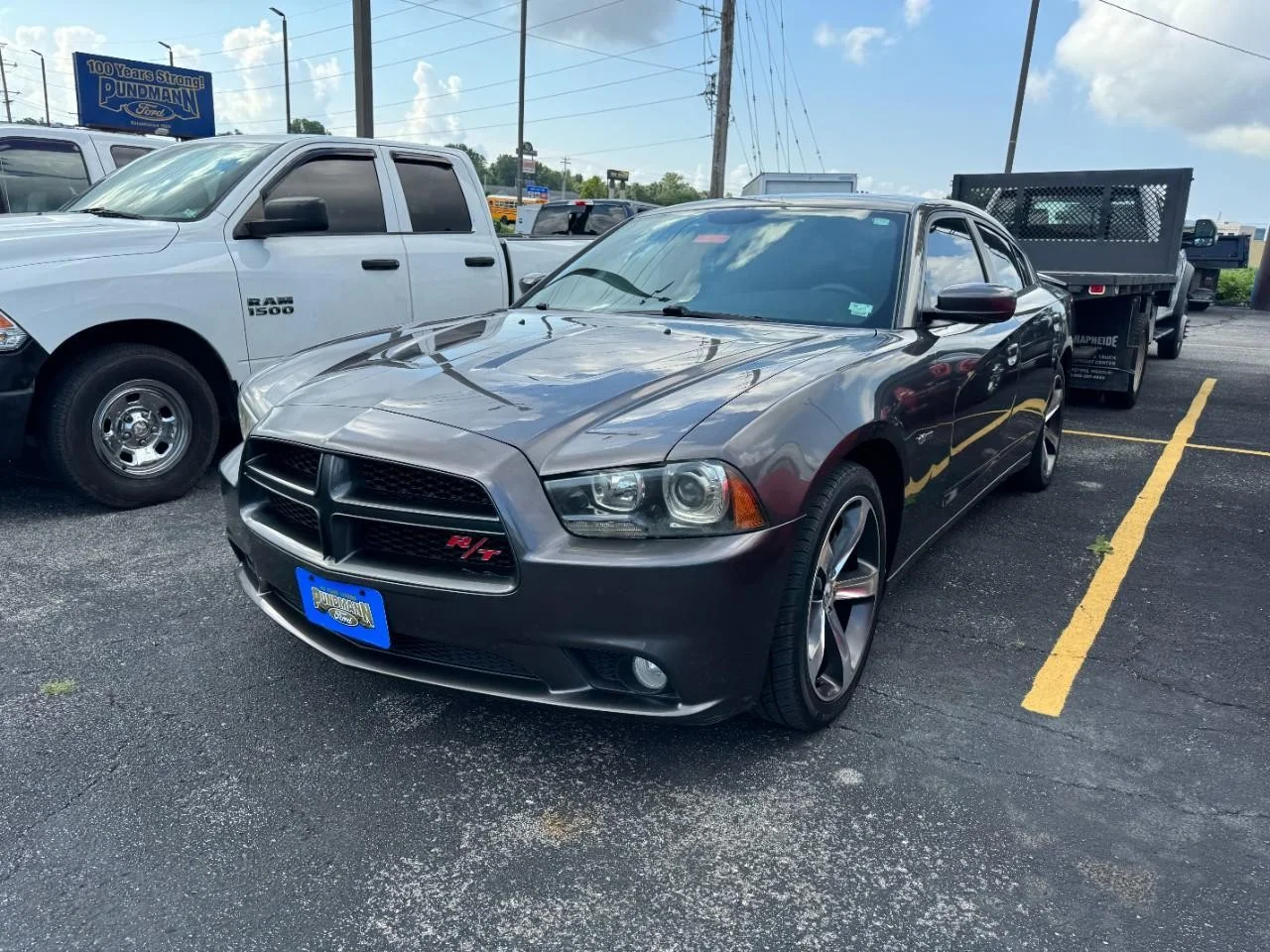Used 2014 Granite Crystal Clearcoat Metallic Dodge 4dr Sdn RT 100th Anniversary RWD image 6