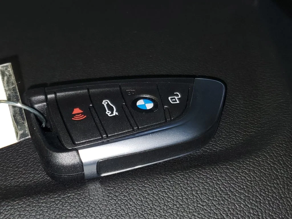 New 2026 Black BMW 330i image 27