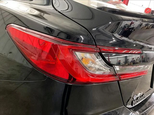 Certified Used 2025 MIDNIGHT BLACK METALLIC Toyota  image 34