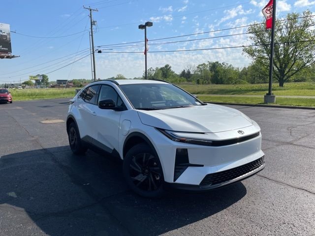 2026 Toyota C-HR SE - Photo 7