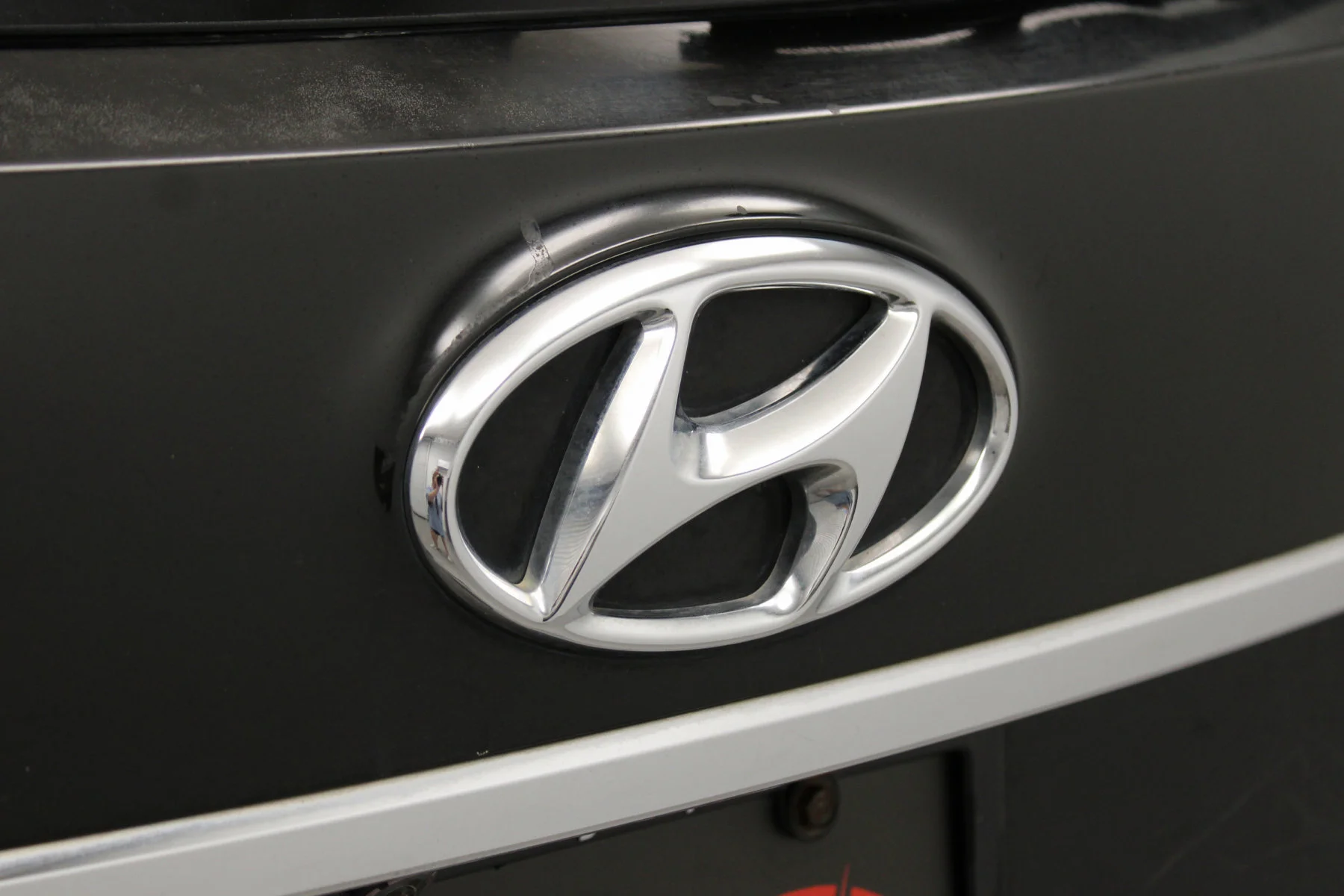 Used 2018 Becketts Black Hyundai Limited Ultimate 3.3L Auto image 24
