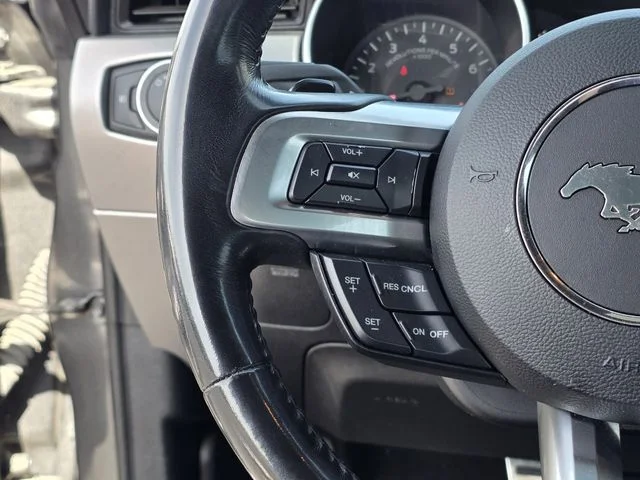 Used 2020 Magnetic Ford GT Premium image 23