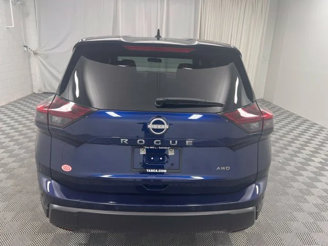 Used 2026 Blue Nissan SV image 7