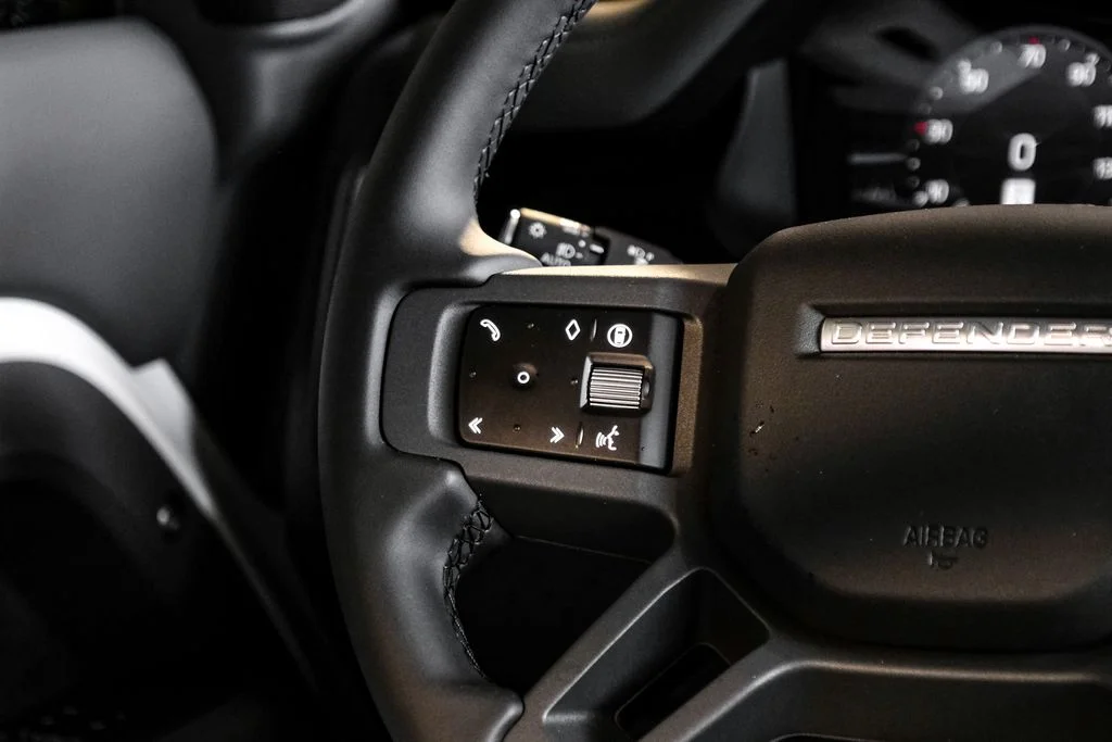 New 2026 Borasco Grey Metallic Land Rover S image 17