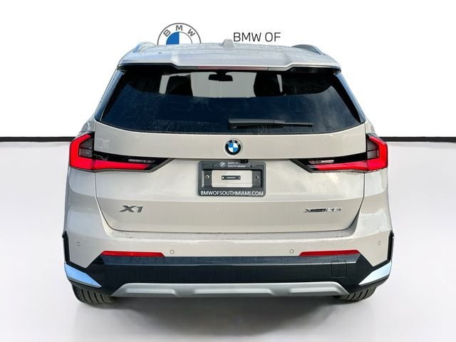 New 2026 Beige BMW xDrive28i image 5