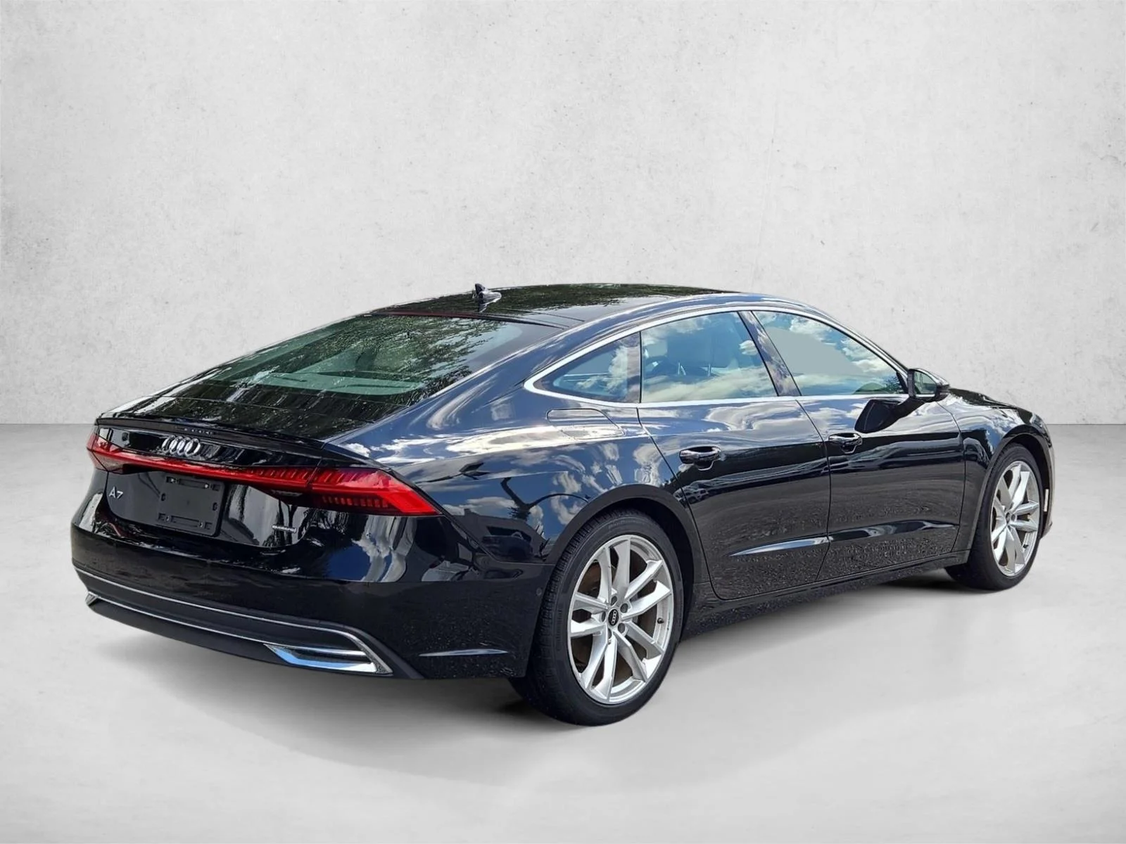 Used 2023 Mythos Black Metallic Audi Premium image 5