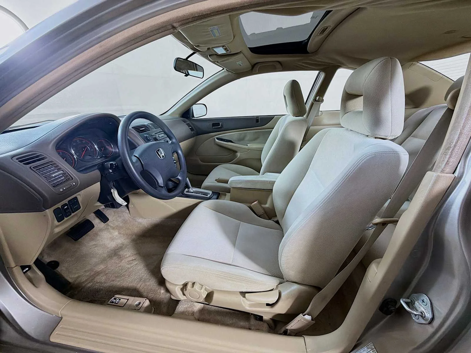Used 2003  Honda EX image 17