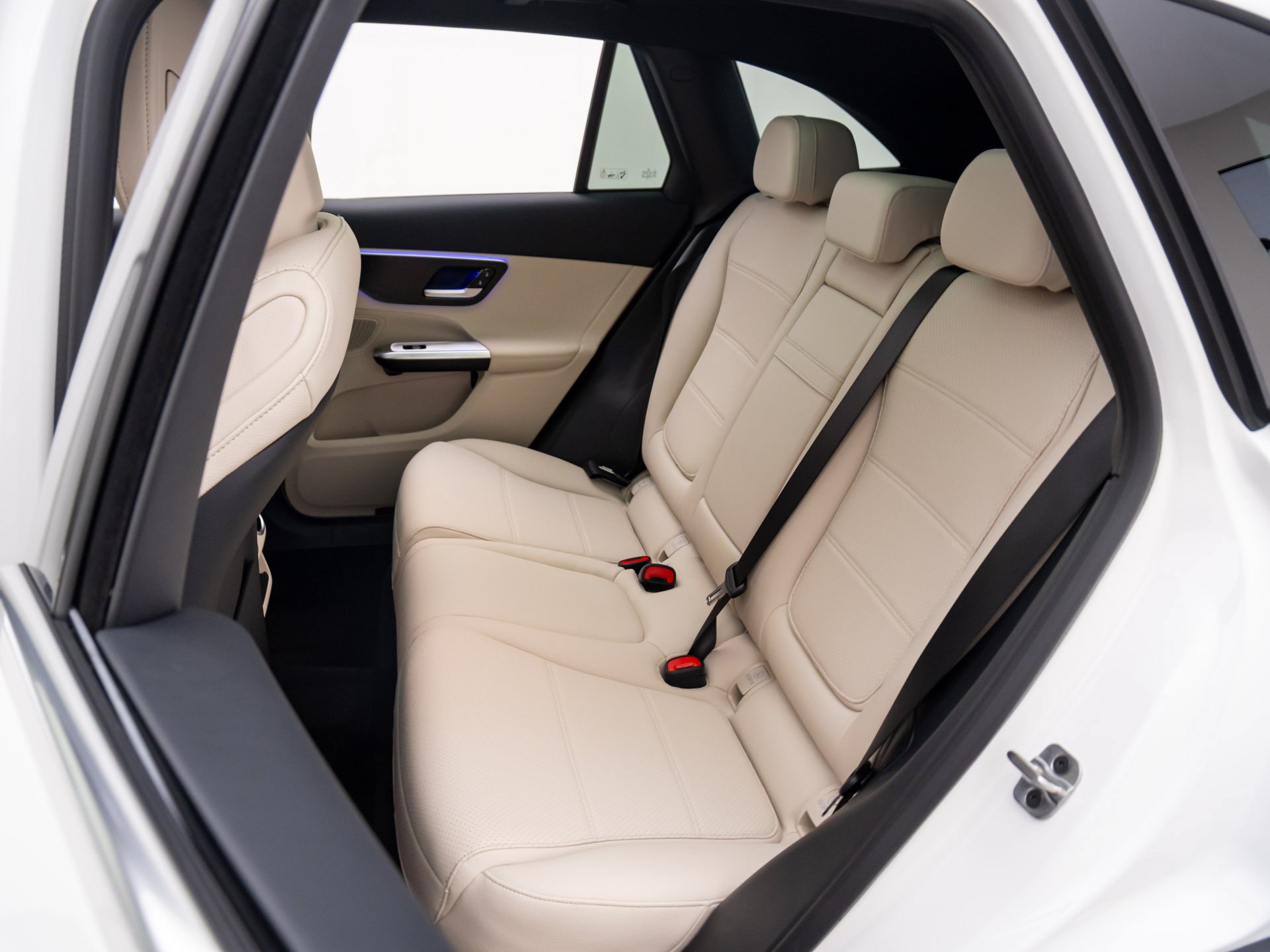 New 2026 White Mercedes-Benz GLC 300 image 53