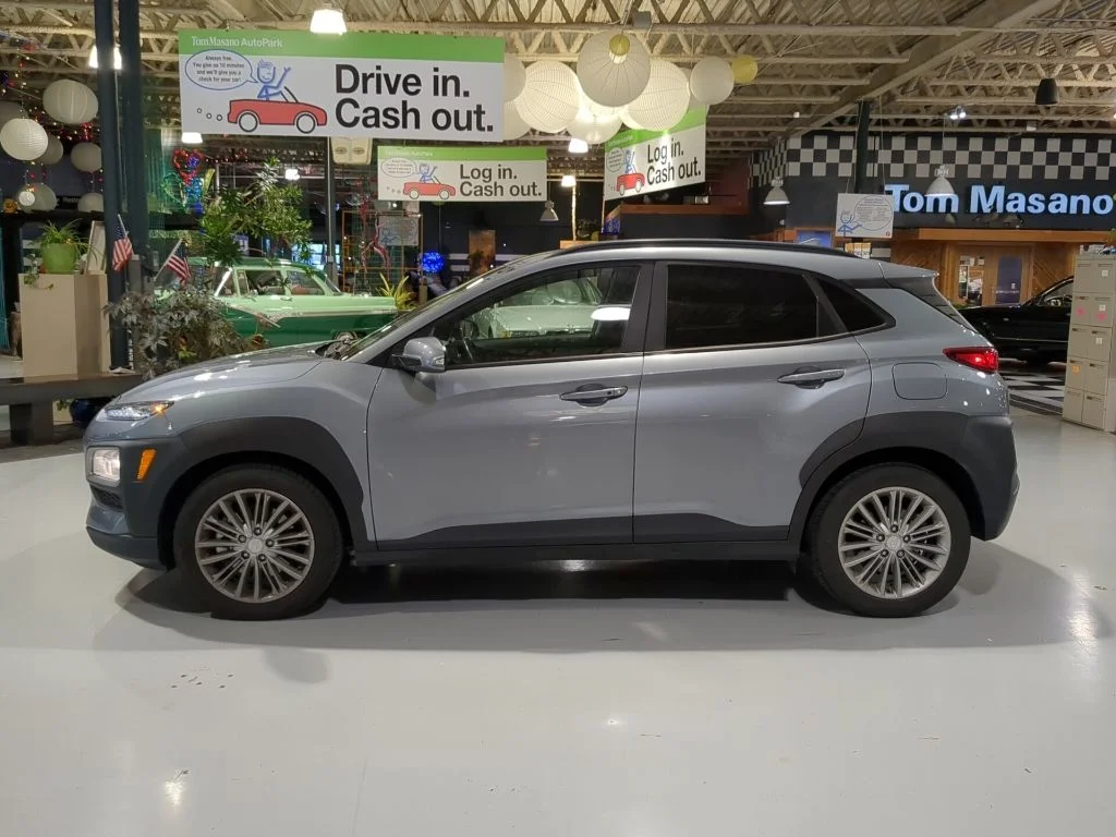 Used 2020 Silver Hyundai SEL Plus image 11