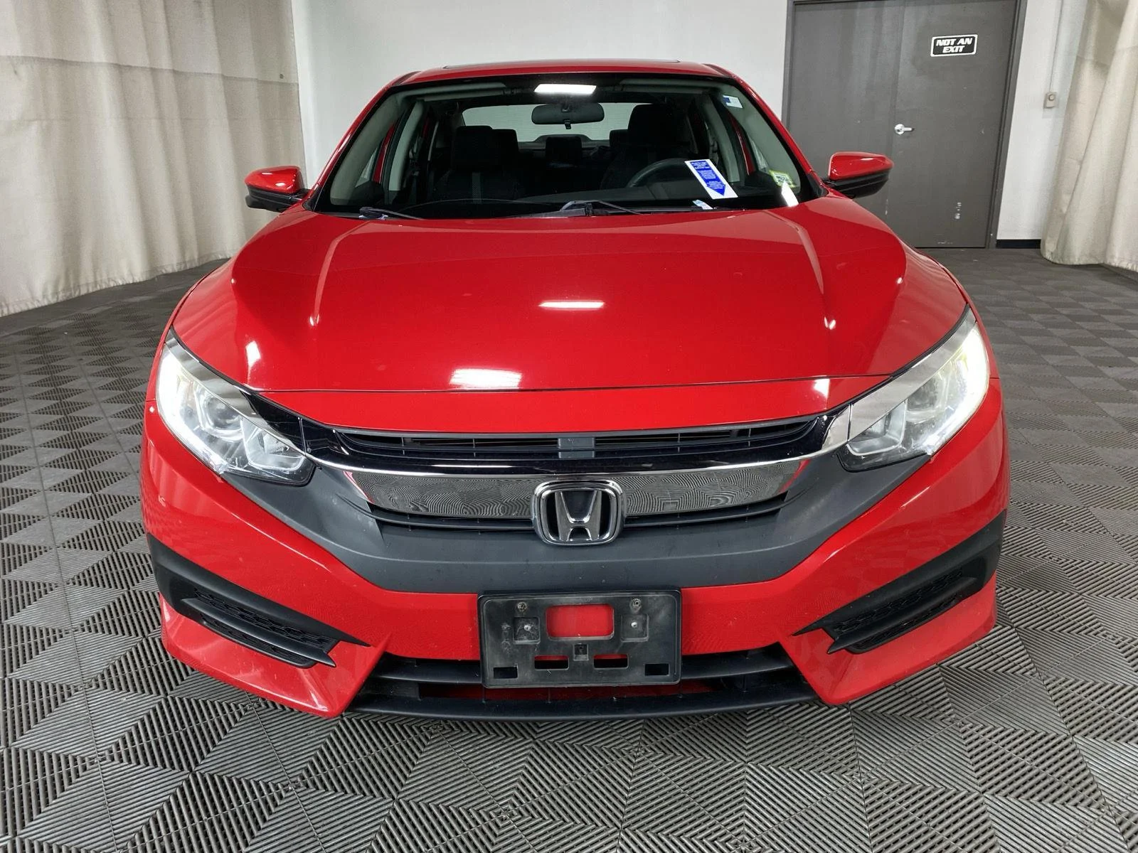 Used 2018 Rallye Red Honda EX image 2
