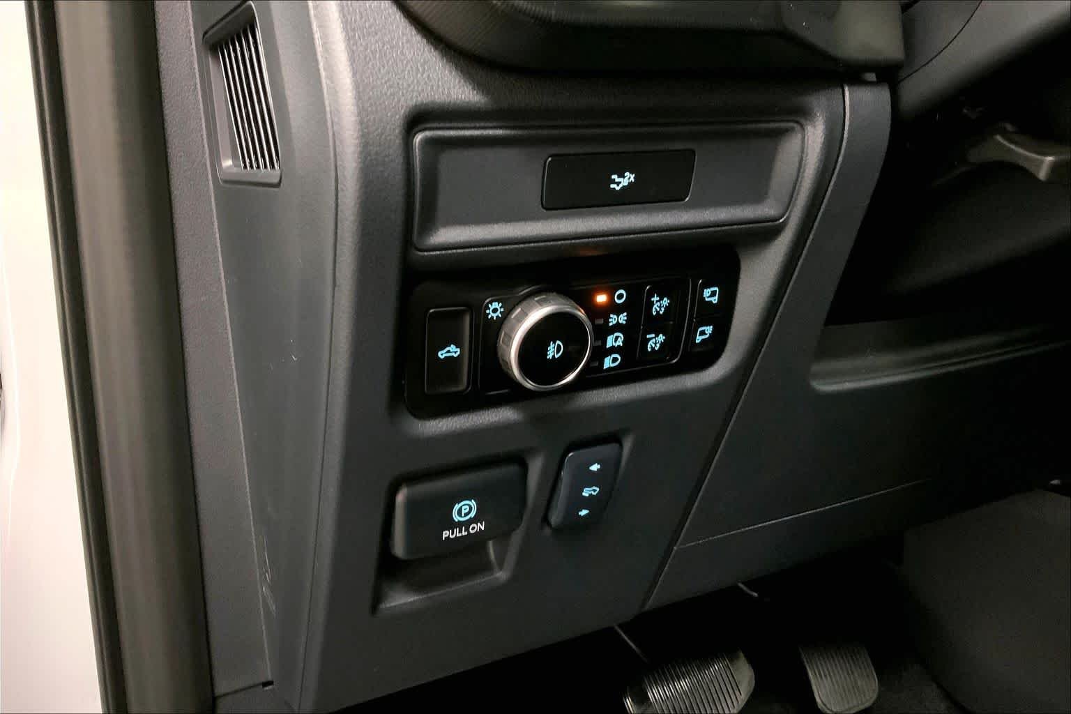 New 2026 Avalanche Ford Lariat® image 18