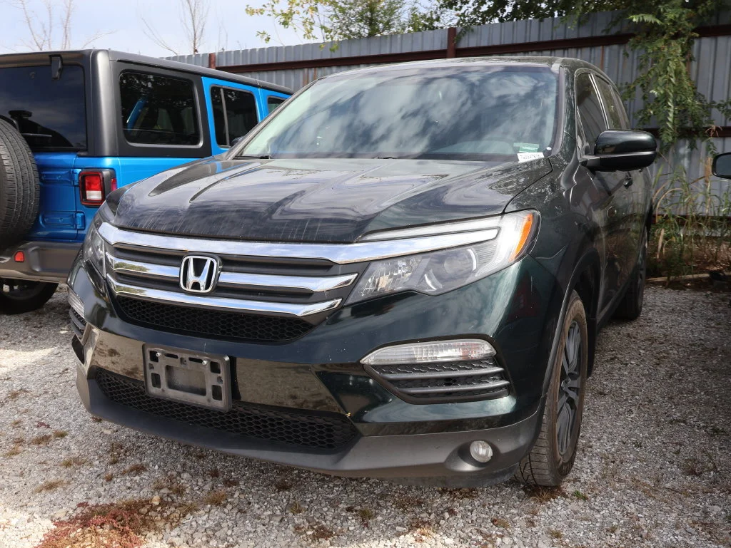 Used 2016 Green Honda EX-L image 2