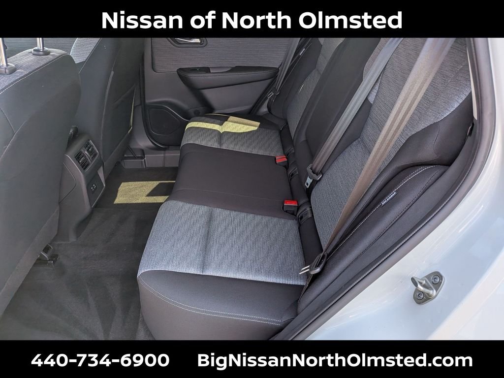 Certified Used 2023 Pearl White Nissan SV image 25
