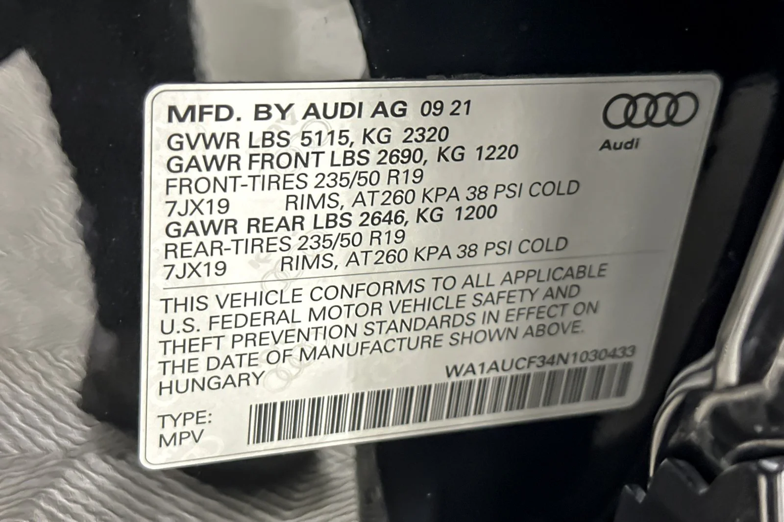 Used 2022 Mythos Black Metallic Audi Premium 40 TFSI quattro image 26