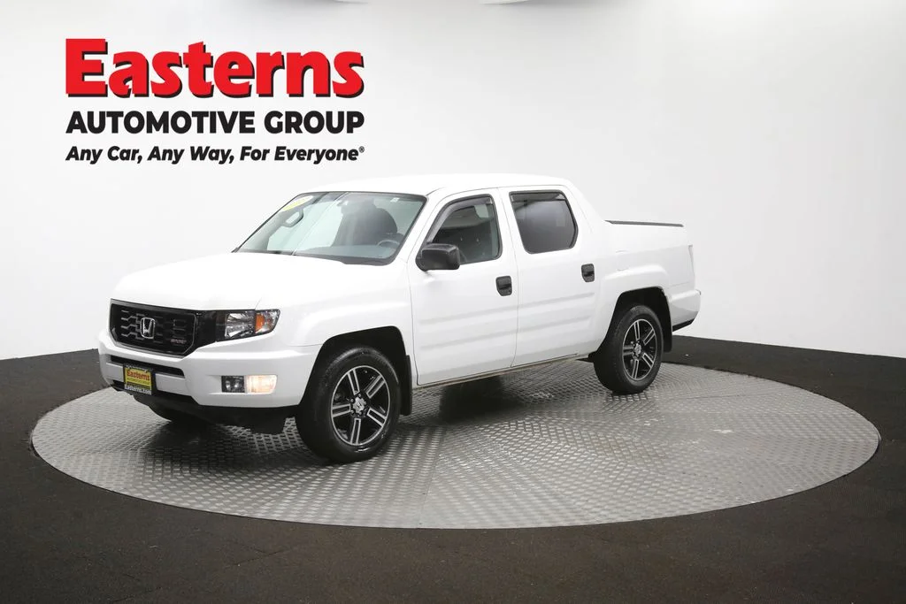 Used 2014 White Honda Sport image 54