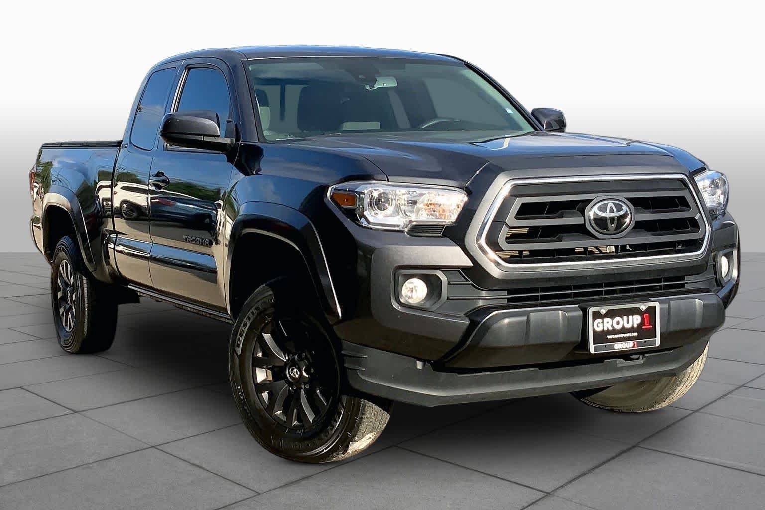 Used 2022 Magnetic Gray Metallic Toyota SR5 image 3
