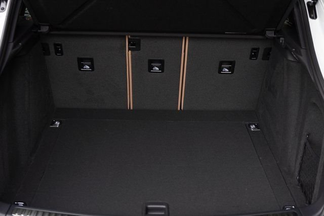 2026 Porsche Macan - Photo 27