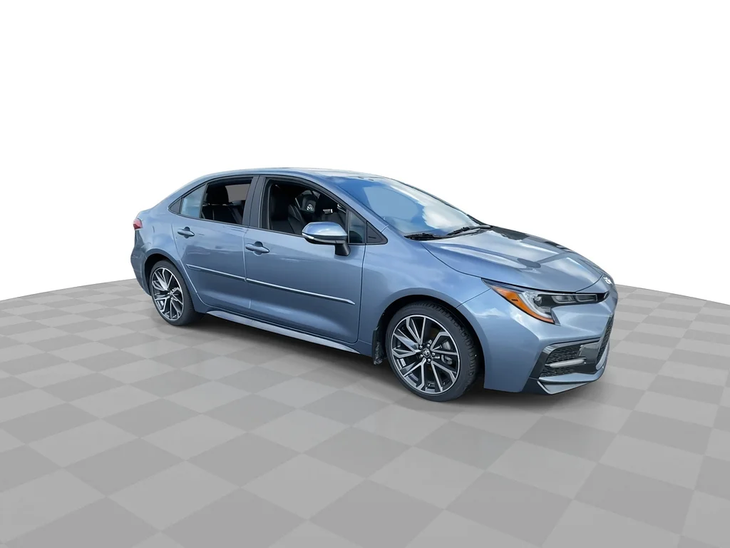 Used 2022 Celestite Gray Metallic Toyota XSE image 3