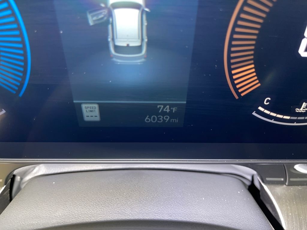Used 2026 Green Hyundai SEL Sport image 22