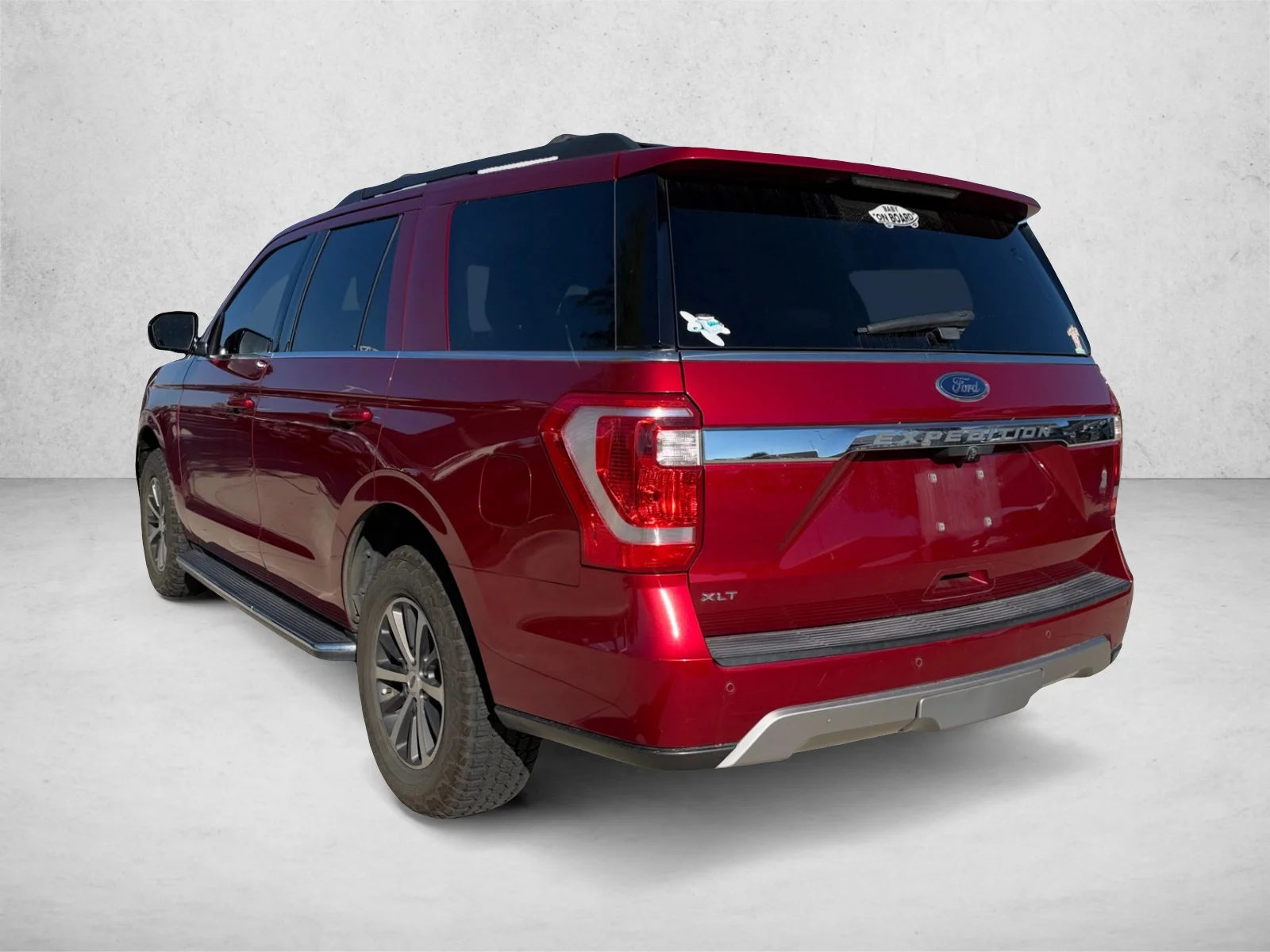 Used 2018 Ruby Red Metallic Tinted Clearcoat Ford XLT image 7