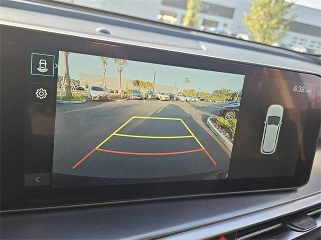 2025 Kia Sorento S - Photo 18