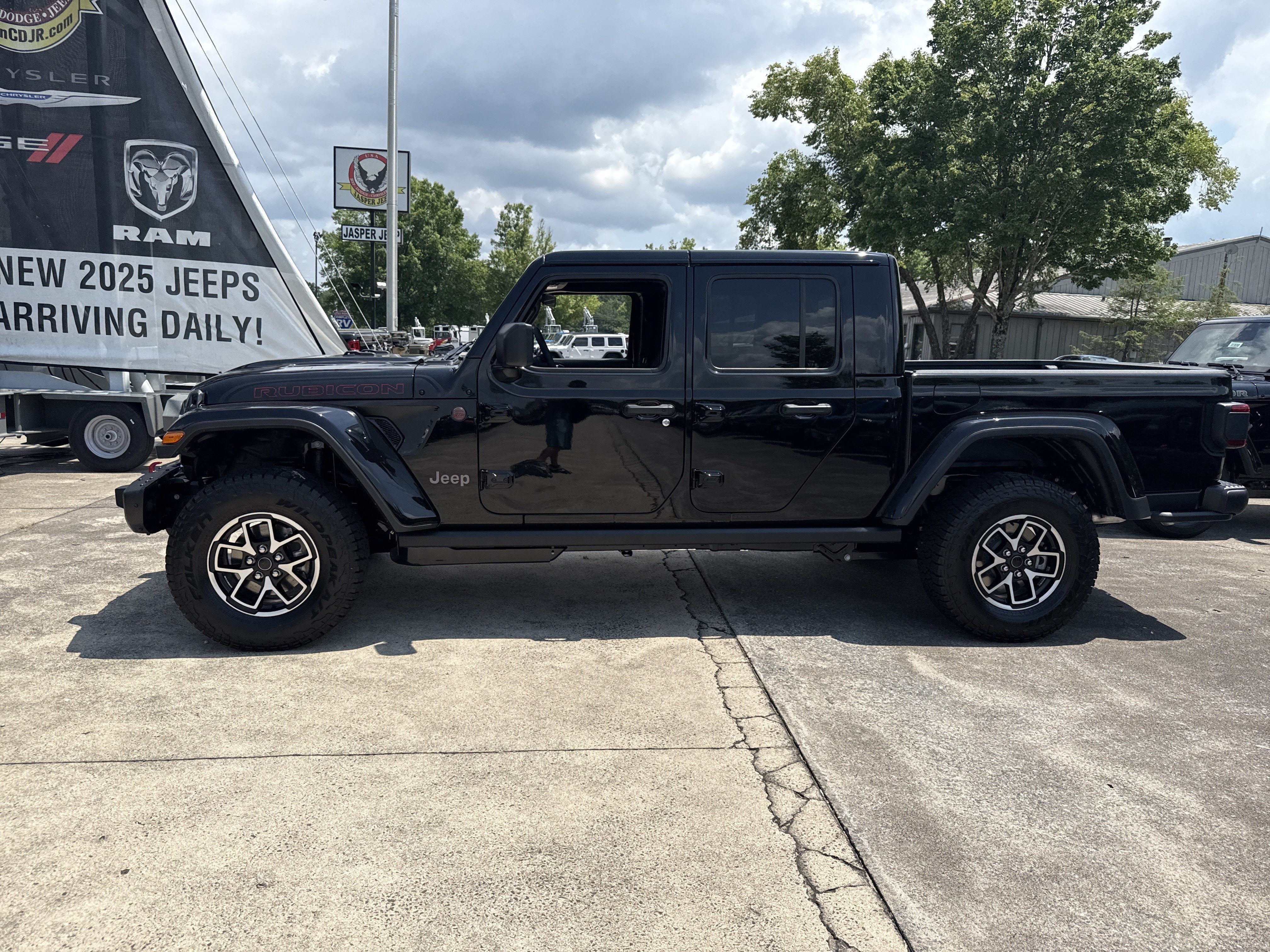 New 2026 Black Clearcoat Jeep Shadow Ops image 4
