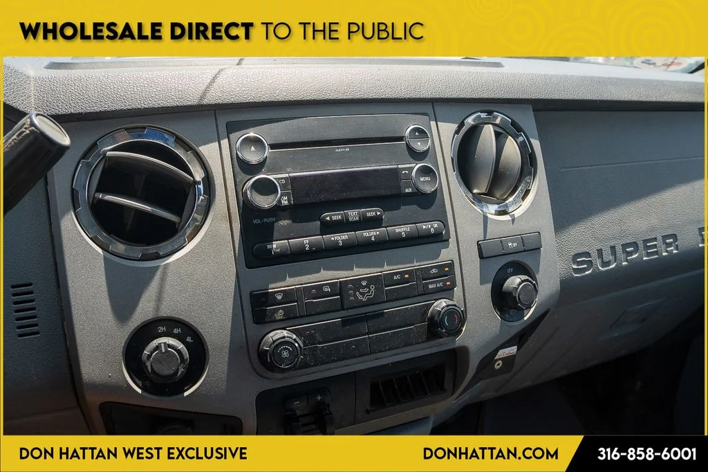 Used 2016 White Ford XLT image 7
