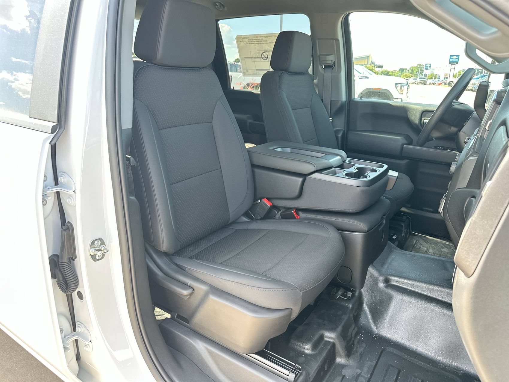 New 2026 Summit White Chevrolet Work Truck image 23