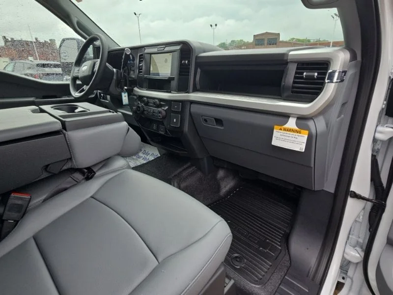 New 2026 Oxford White Ford F-350® XL image 16