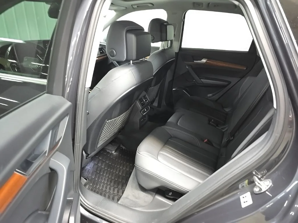 Used 2021 Gray Audi 45 Premium image 31