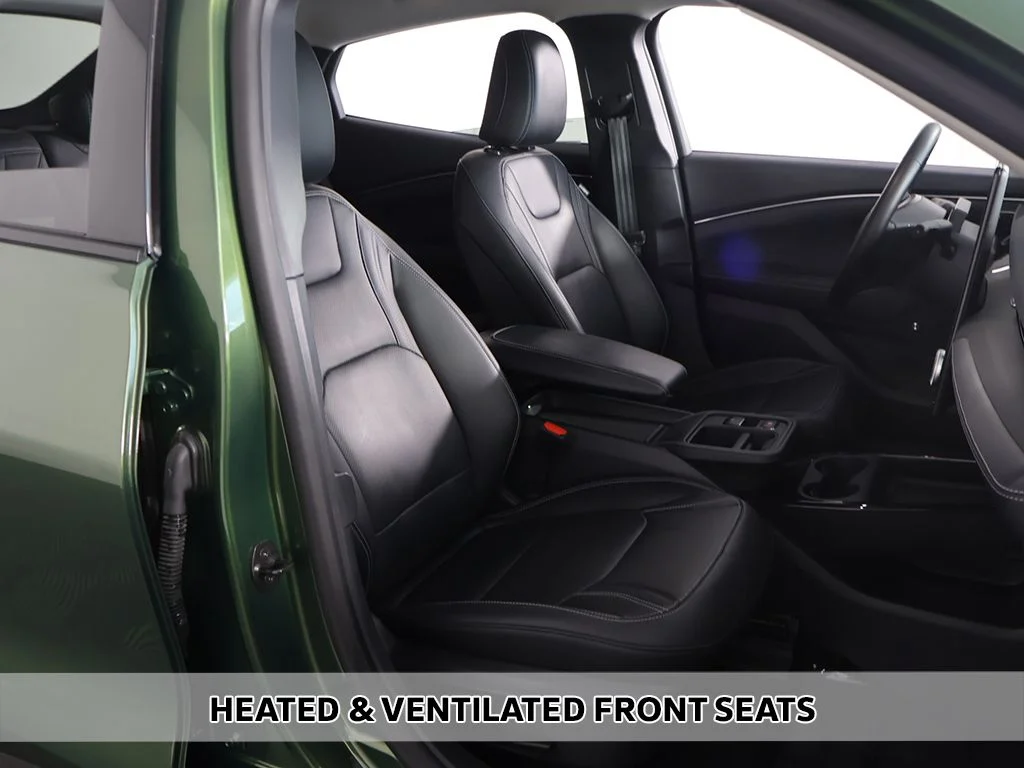 Used 2025 Green Metallic Ford Premium image 9