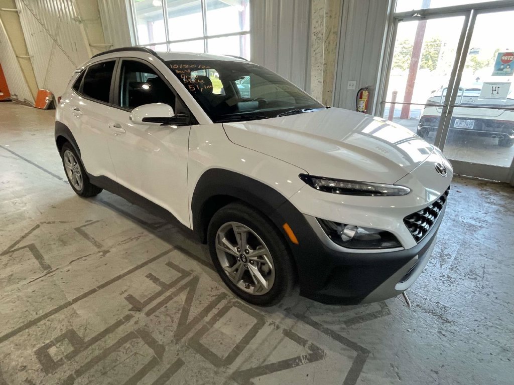 2022 Hyundai Kona SEL FWD photo