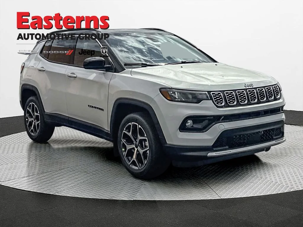 New 2026 Bright White Clear-Coat Exterior Paint Jeep Limited image 5