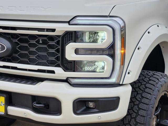 New 2026 Star White Metallic Tri-Coat Ford F-250® Lariat® image 28