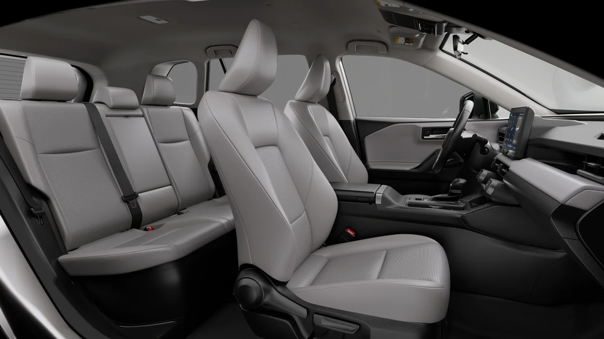 New 2026 Wind Chill Pearl Toyota XLE Premium image 20
