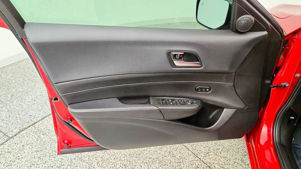Used 2019 Performance Red Pearl Acura Sedan w/Technology Pkg image 11