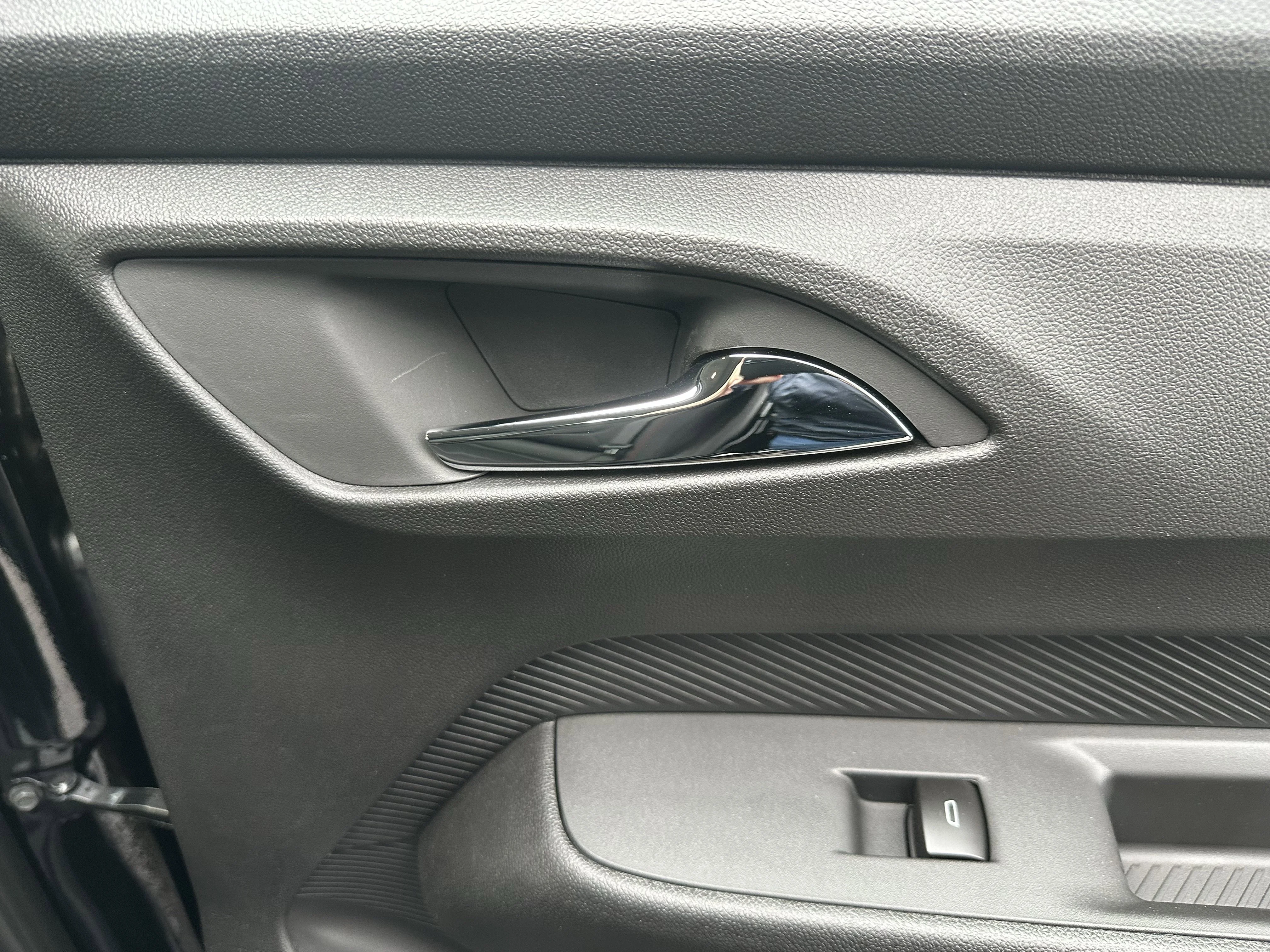 New 2027 Mosaic Black Metallic Chevrolet RS image 19