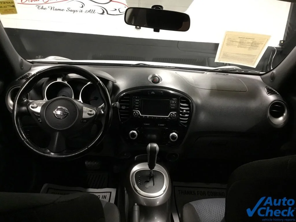 Used 2017 Silver Nissan SV image 25