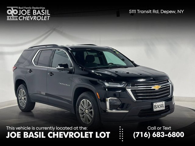 2023 Chevrolet Traverse LT Cloth