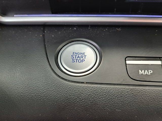 Used 2024 Red Hyundai SEL image 14
