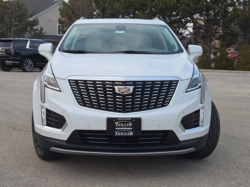 2025 Cadillac XT5 Premium Luxury - Photo 4