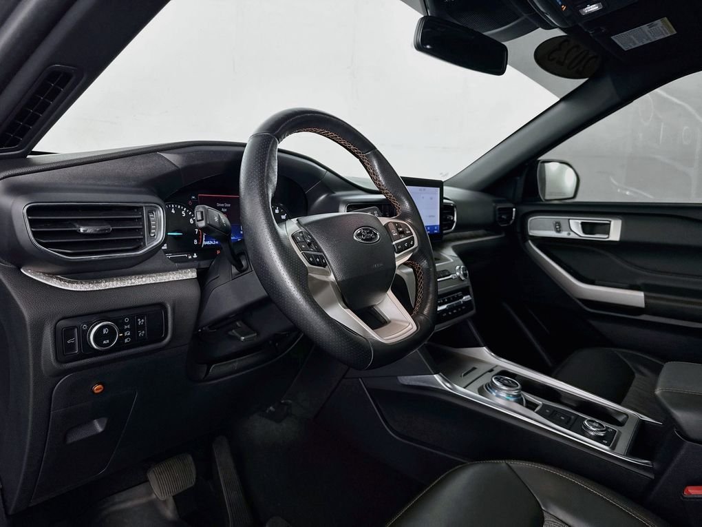 Used 2023 Gray Ford Timberline image 14