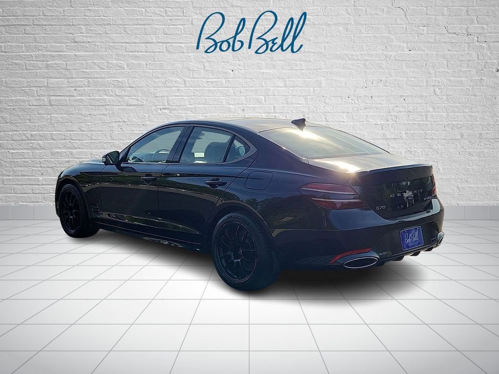 Used 2023 Black Genesis 3.3T image 4