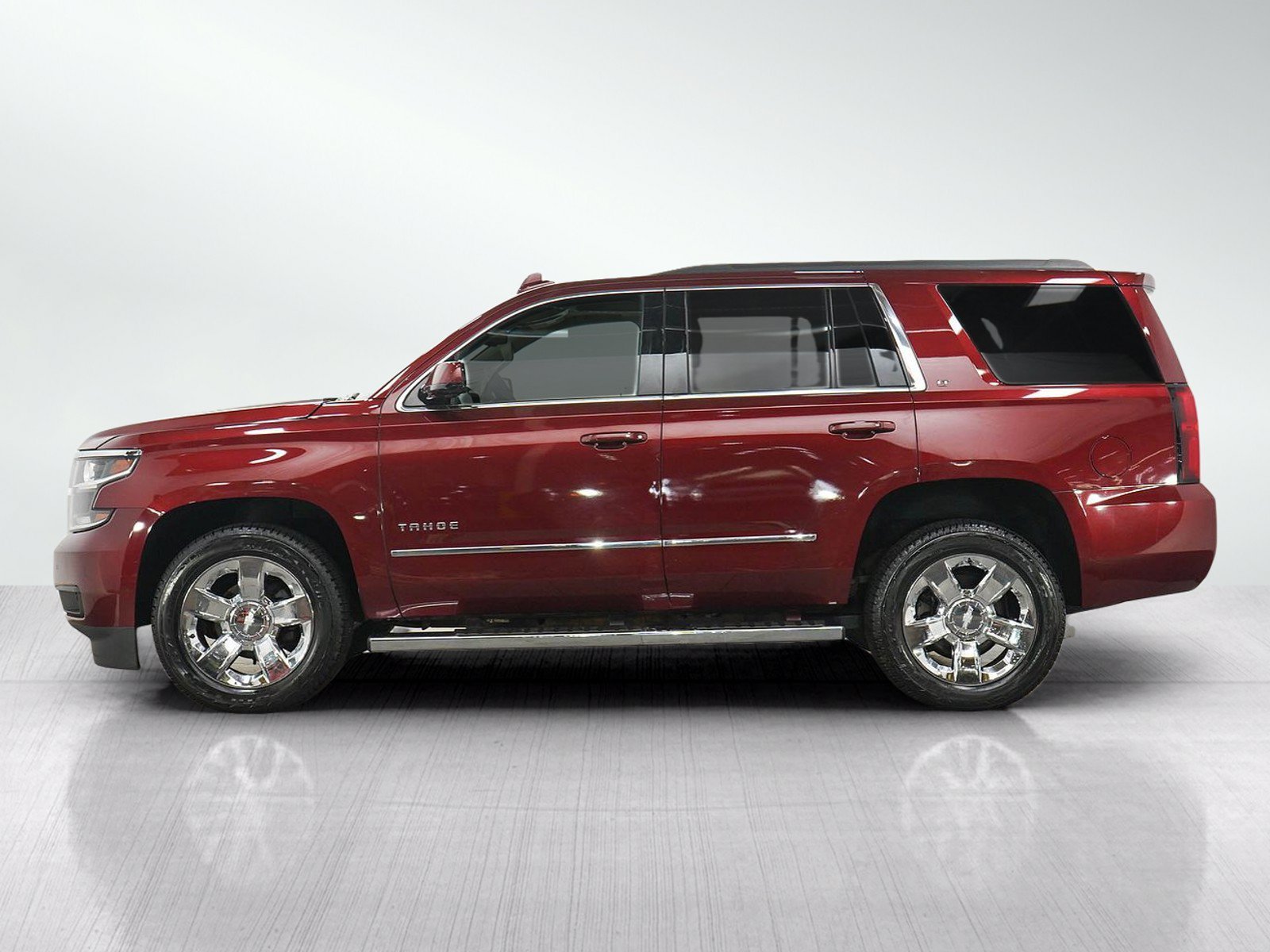 Used 2017 Chevrolet Tahoe LT with VIN 1GNSKBKC9HR216630 for sale in Burnsville, Minnesota