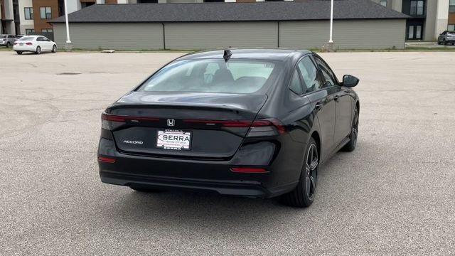 New 2026 Crystal Black Pearl Honda SE image 8