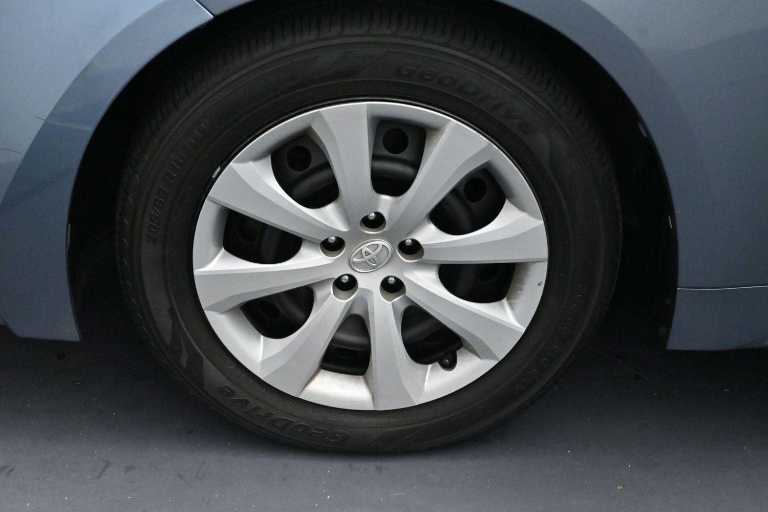Used 2022 Celestite Gray Metallic Toyota LE image 30