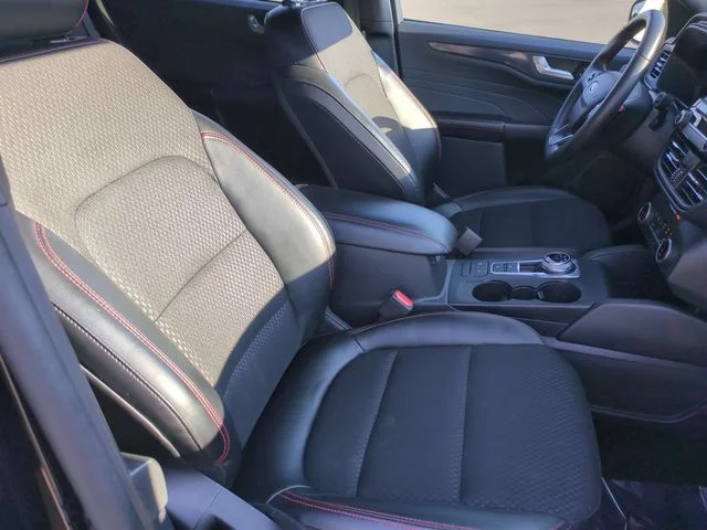 Used 2025 Black Ford ST-Line image 32