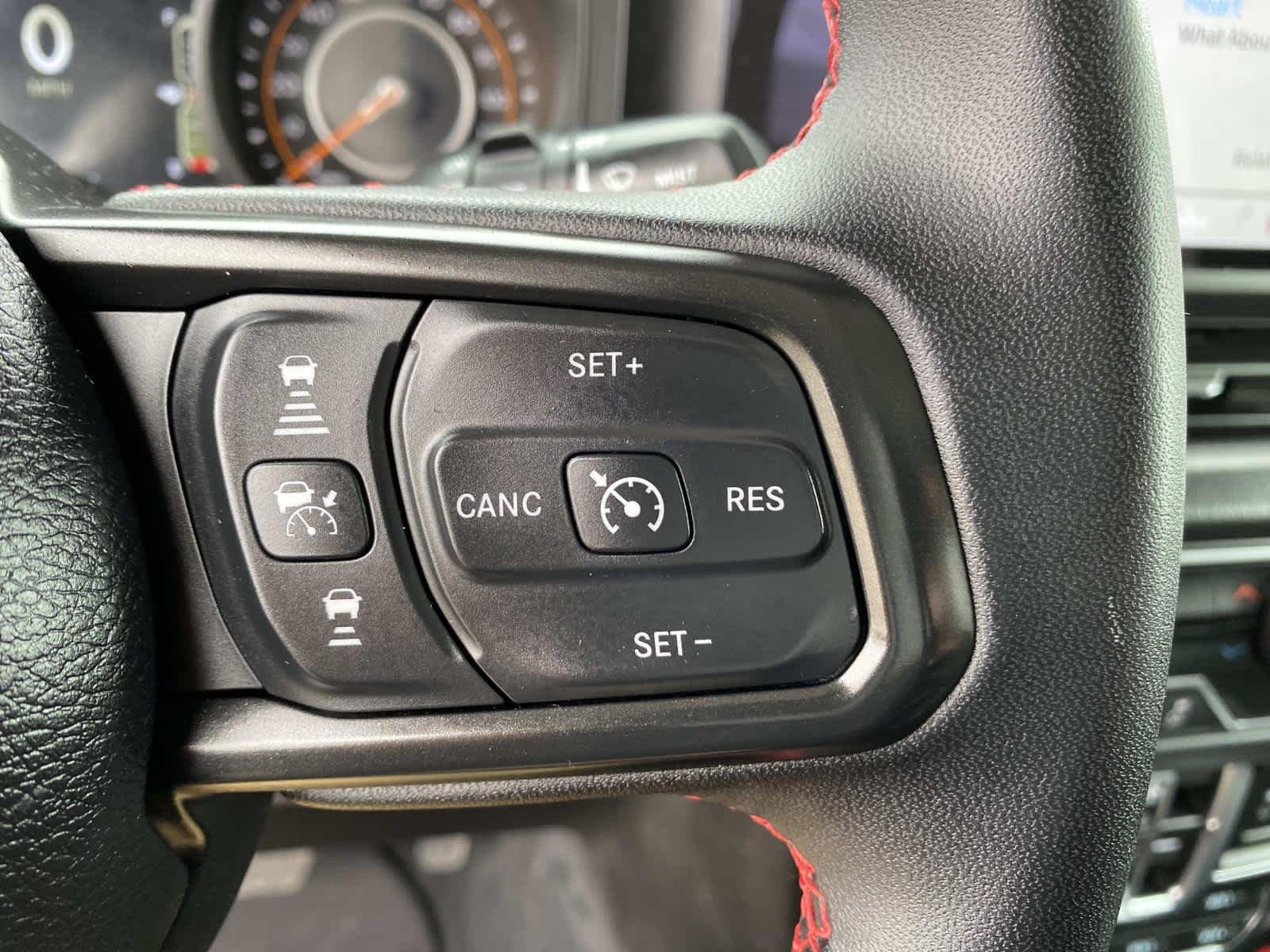 Certified Used 2025 Black Clearcoat Jeep Rubicon image 18
