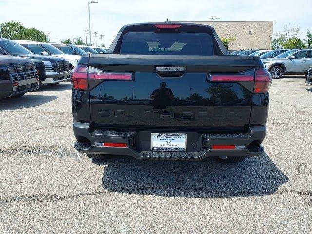 New 2026 Phantom Black Hyundai SE image 7