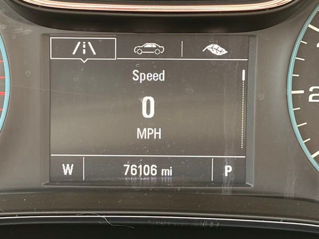 Used 2018 Silver Chevrolet LT image 12